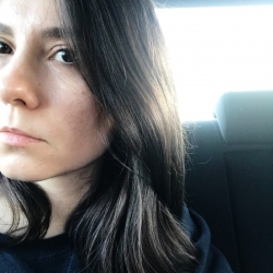 Julia profile picture