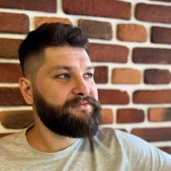 Oleg profile picture